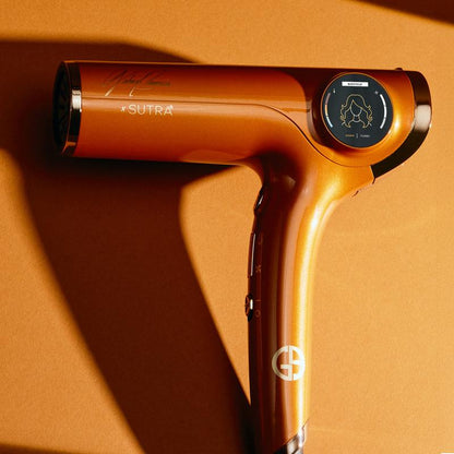 The Ultimate SAMRA Hair Dryer: Experience Professional Styling at Home